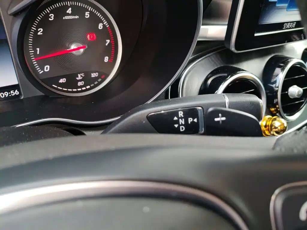Mercedes-Benz C-Class — миниатюра 7