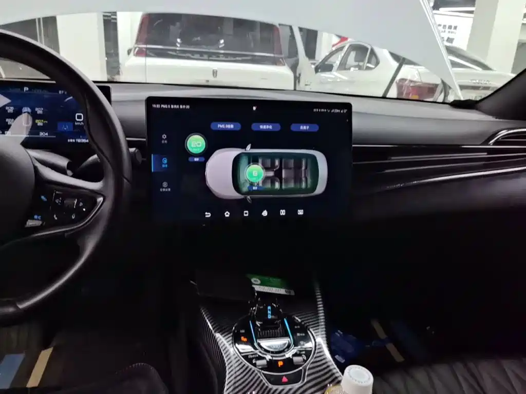 BYD Seal — миниатюра 13