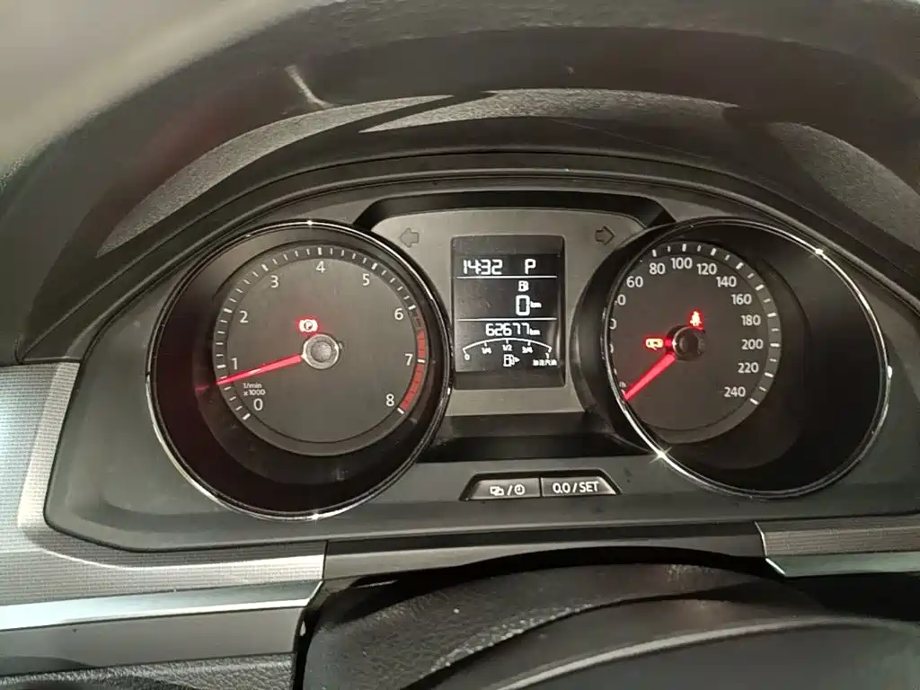 Volkswagen Bora — миниатюра 12