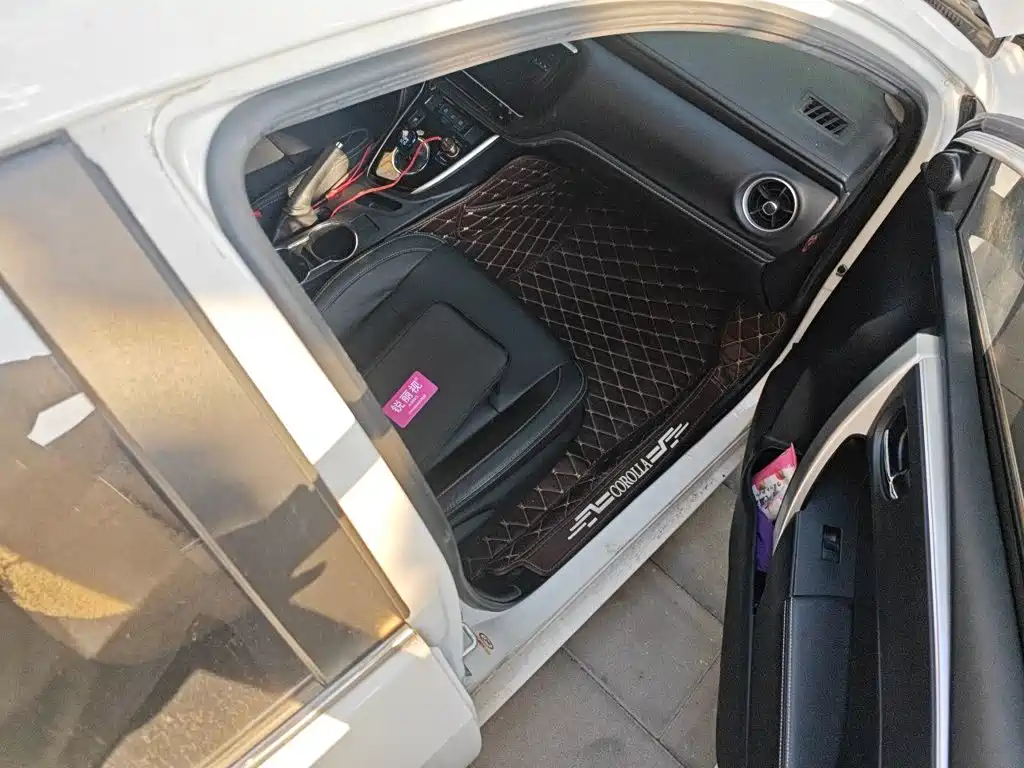 Toyota Corolla — миниатюра 19