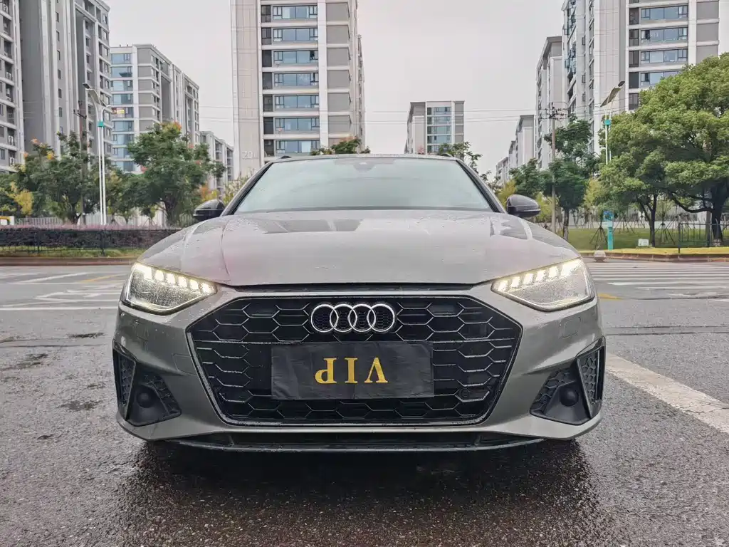 Audi A4 (Import) — миниатюра 2