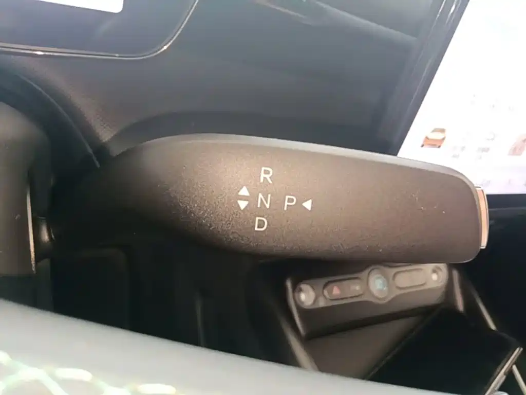 BYD Dolphin — миниатюра 14