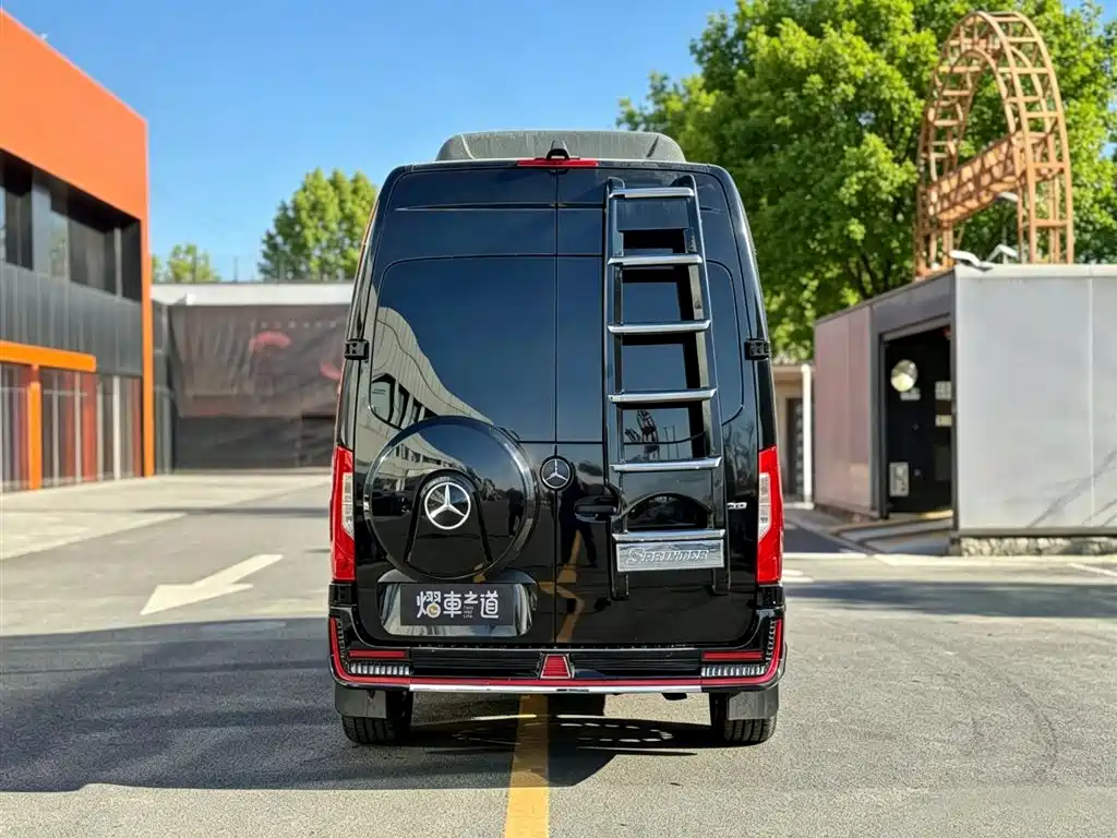Mercedes-Benz Sprinter 2022 2.0L AT