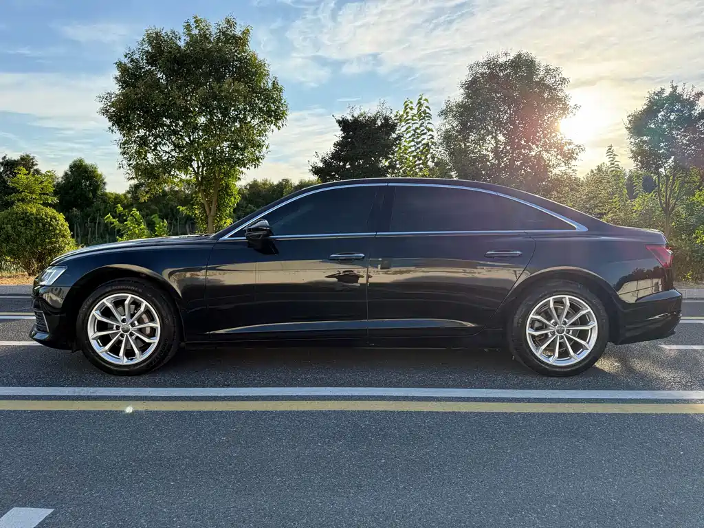 Audi A6L — миниатюра 3