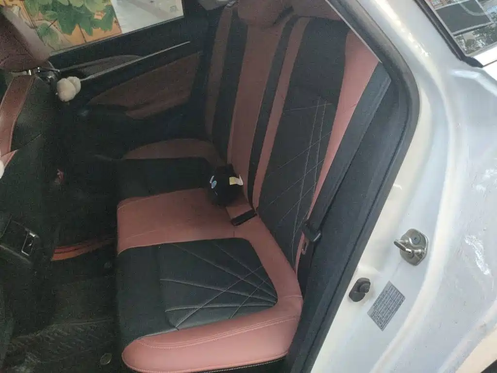 Changan Eado — миниатюра 15