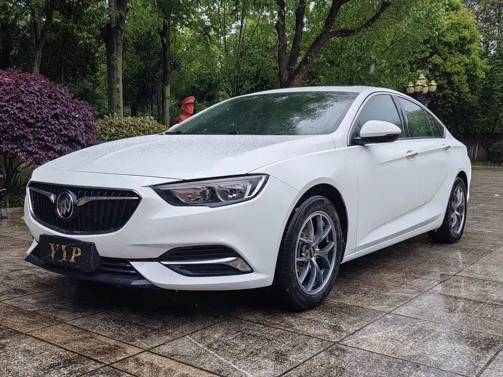 Buick Regal 2020