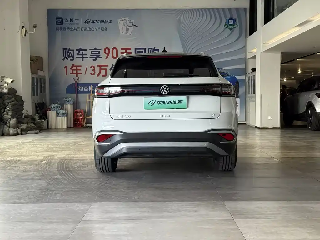 Volkswagen ID.4 X — миниатюра 8