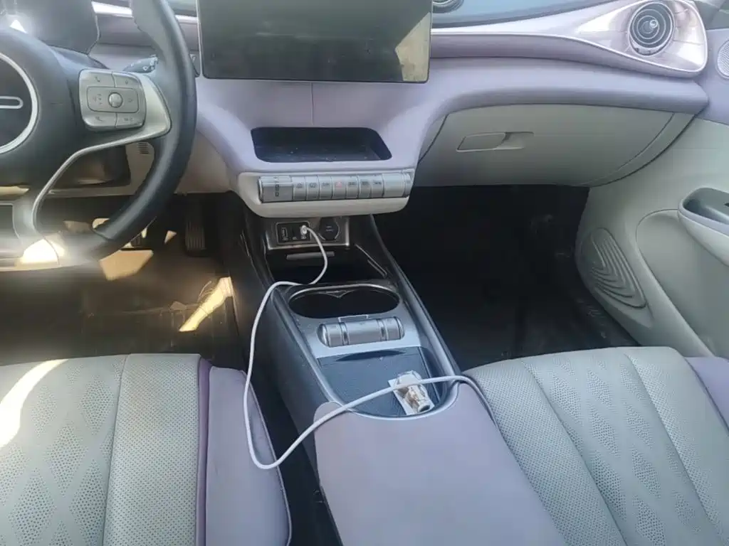 BYD Dolphin — миниатюра 14