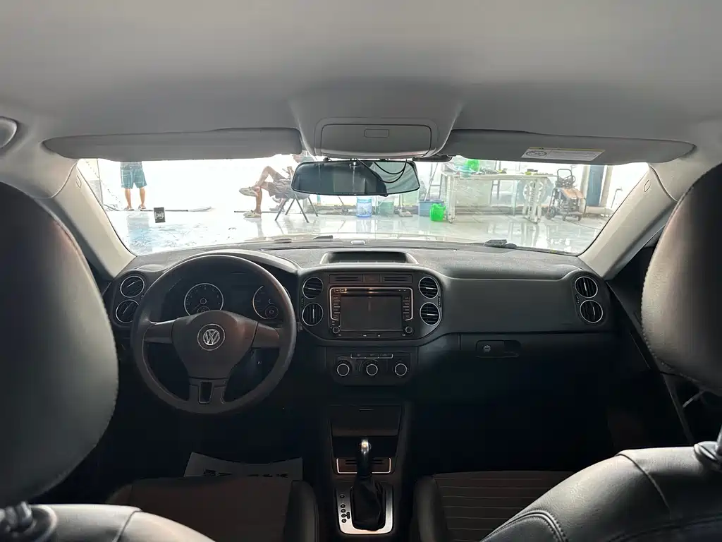 Volkswagen Tiguan — миниатюра 5
