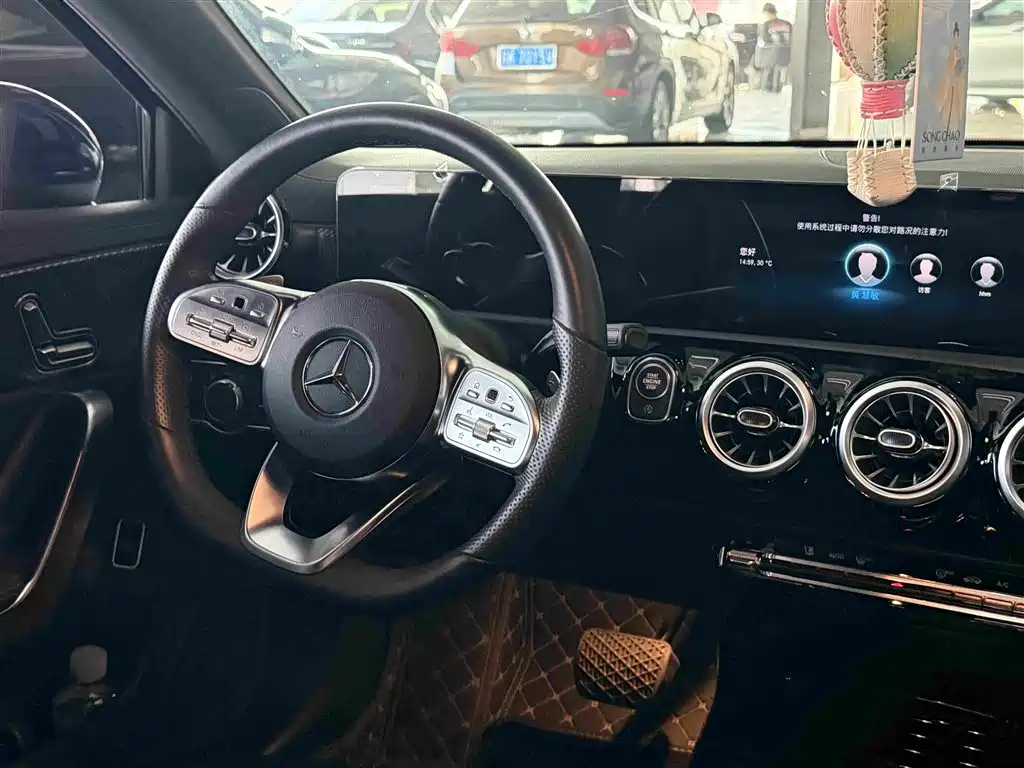 Mercedes-Benz A-Class — миниатюра 16