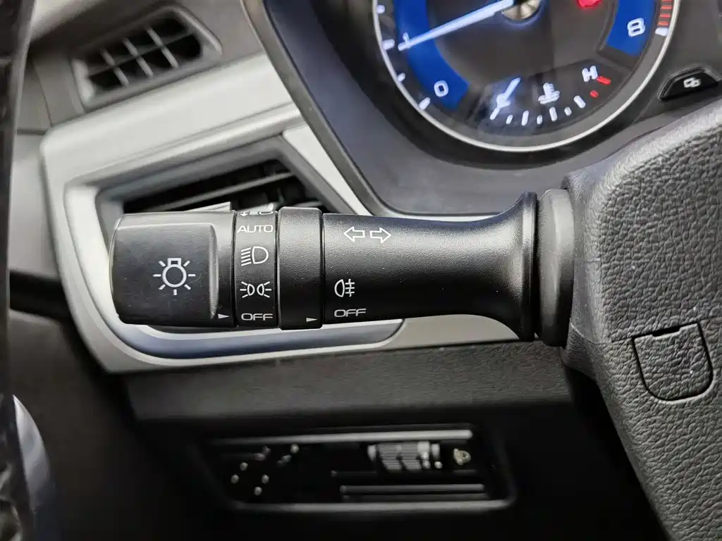 Geely Vision X3 — миниатюра 21