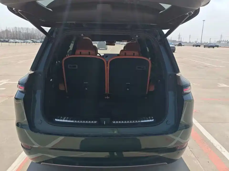 Li Auto Li L9 — миниатюра 2