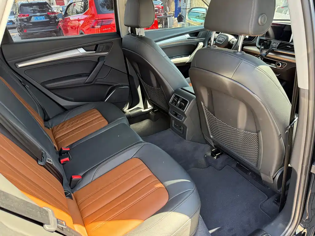 Audi Q5L — миниатюра 12