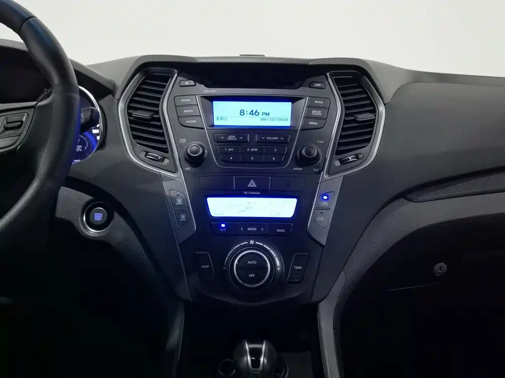 Hyundai Santa Fe — миниатюра 12
