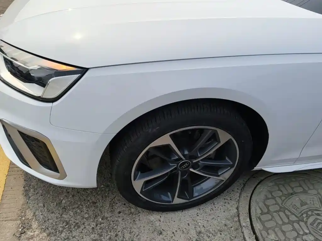 Audi A4L — миниатюра 23