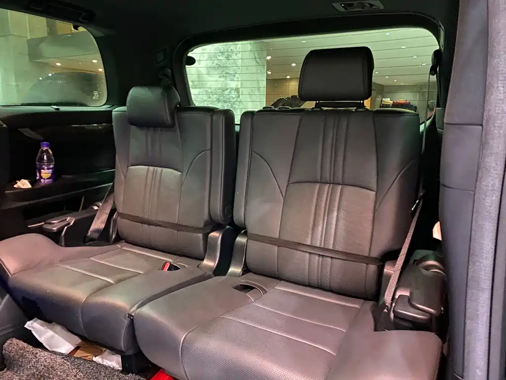 Toyota Vellfire — миниатюра 8