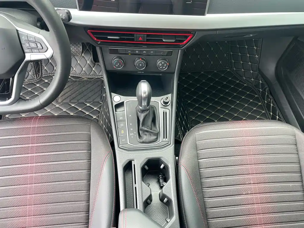 Volkswagen Lavida — миниатюра 21
