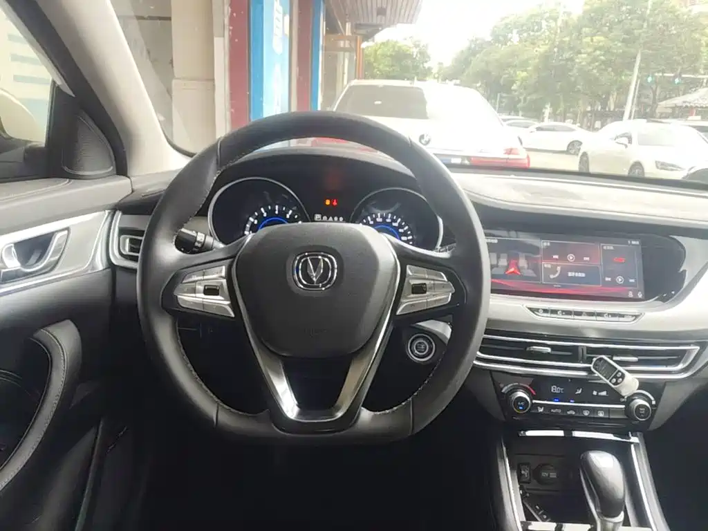 Changan Eado — миниатюра 11