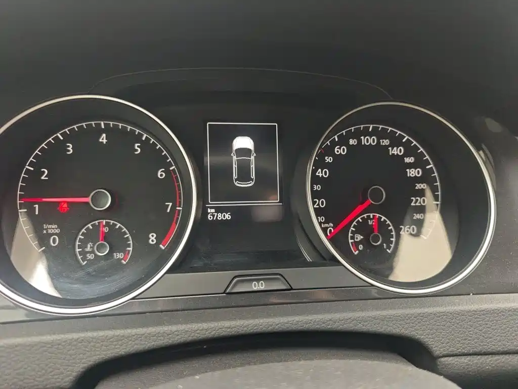 Volkswagen Golf — миниатюра 4