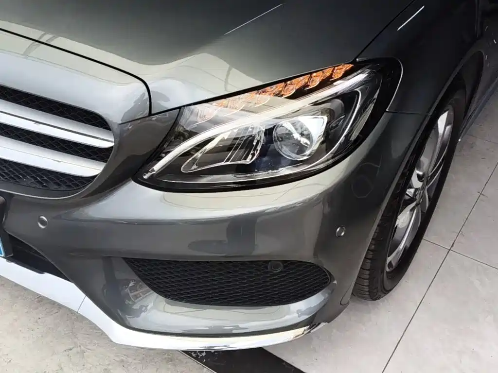 Mercedes-Benz C-Class — миниатюра 24