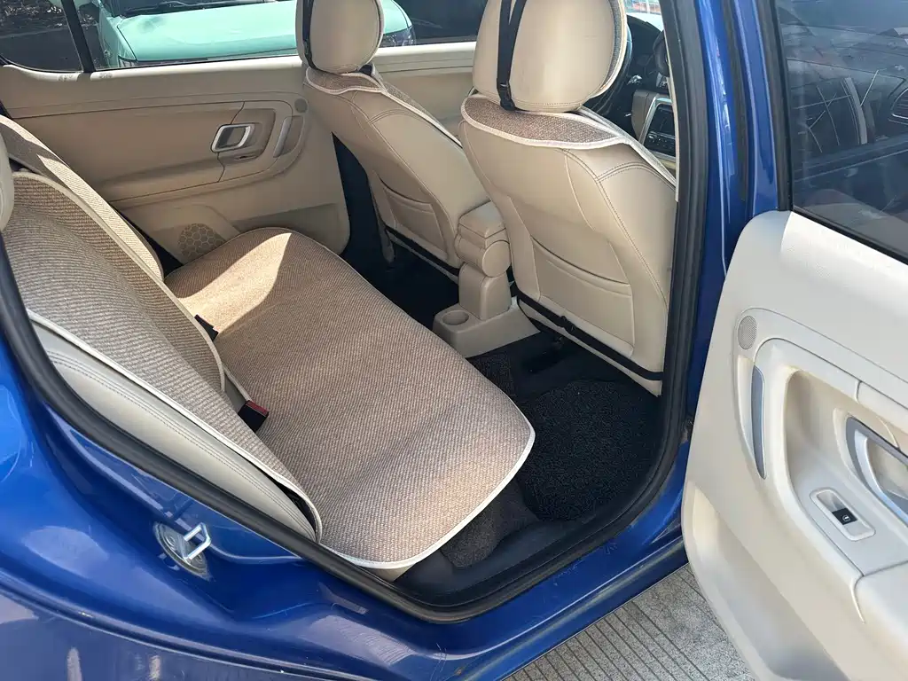 Skoda Fabia — миниатюра 7