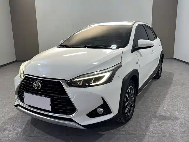 Toyota Yaris L