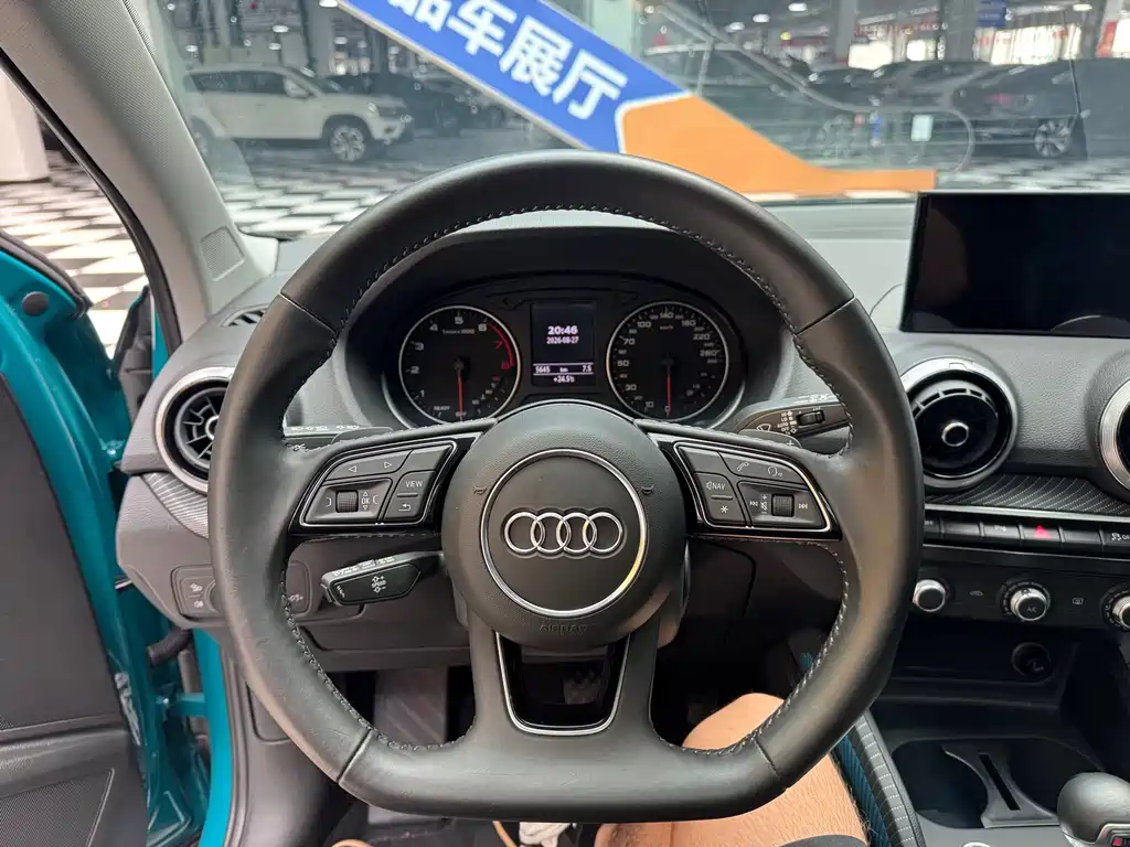 Audi Q2L — миниатюра 13