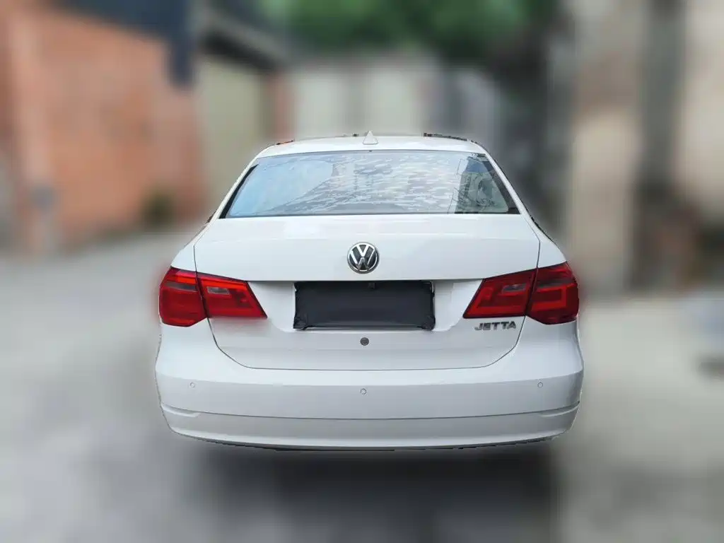 Volkswagen Jetta — миниатюра 3