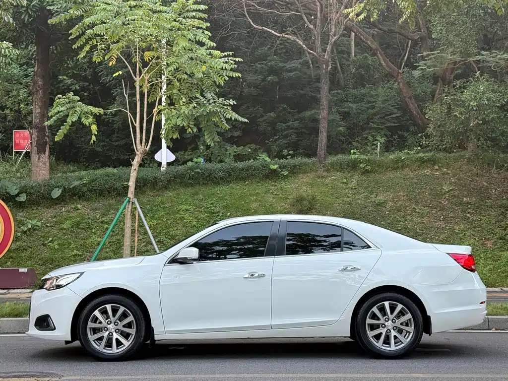 Chevrolet Malibu — миниатюра 3