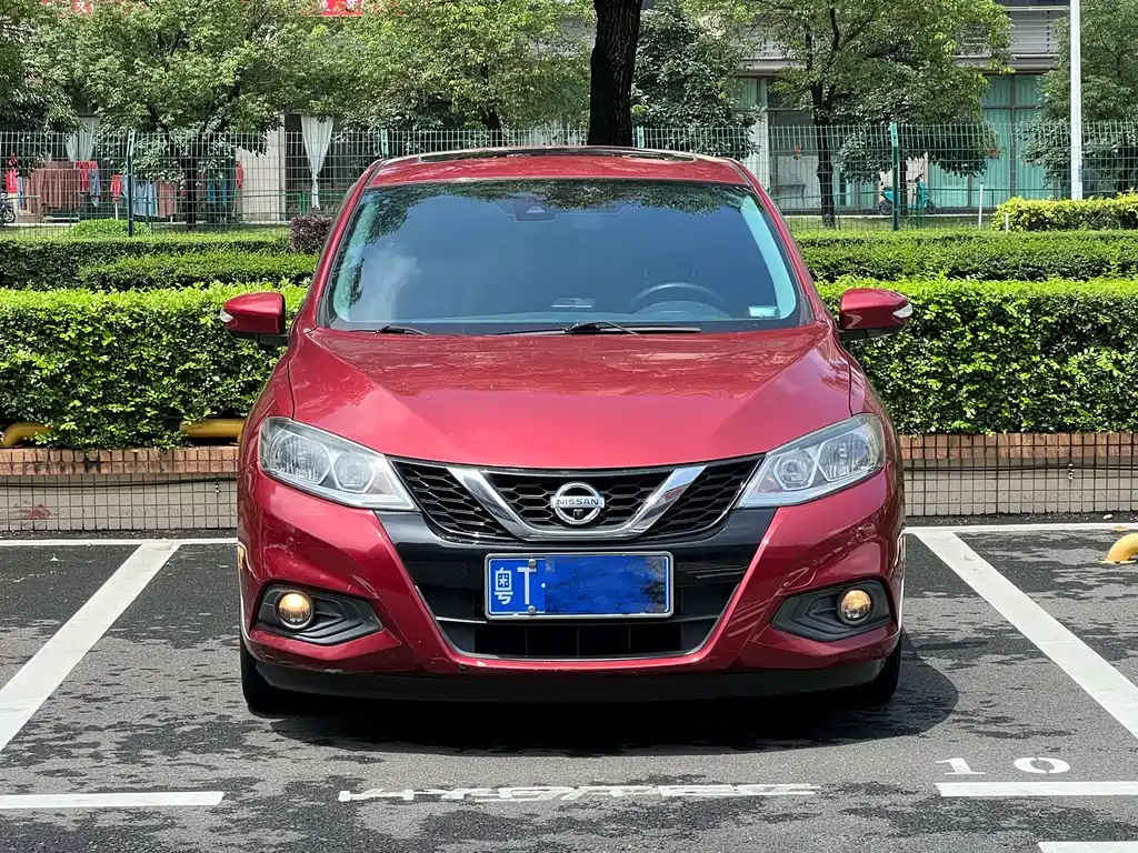 Nissan Tiida 2017