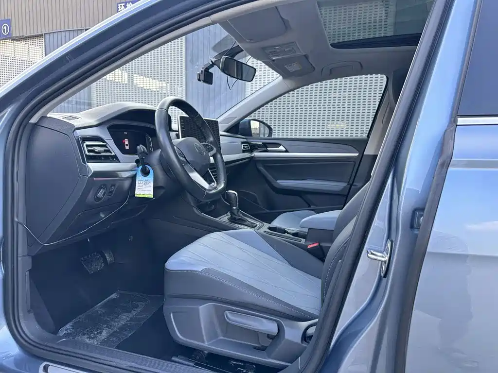 Volkswagen Lavida — миниатюра 10