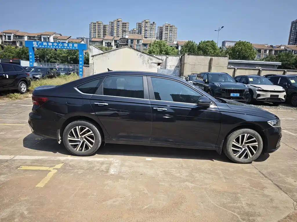 Volkswagen Lavida — миниатюра 11