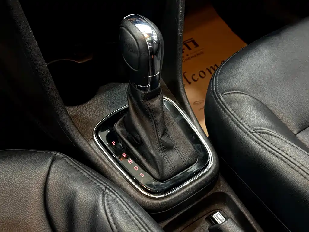 Volkswagen Polo — миниатюра 8