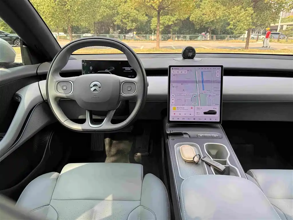 NIO ET5T — миниатюра 27
