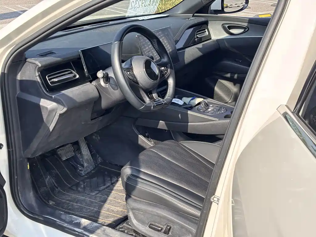 BYD Seal 06 — миниатюра 9