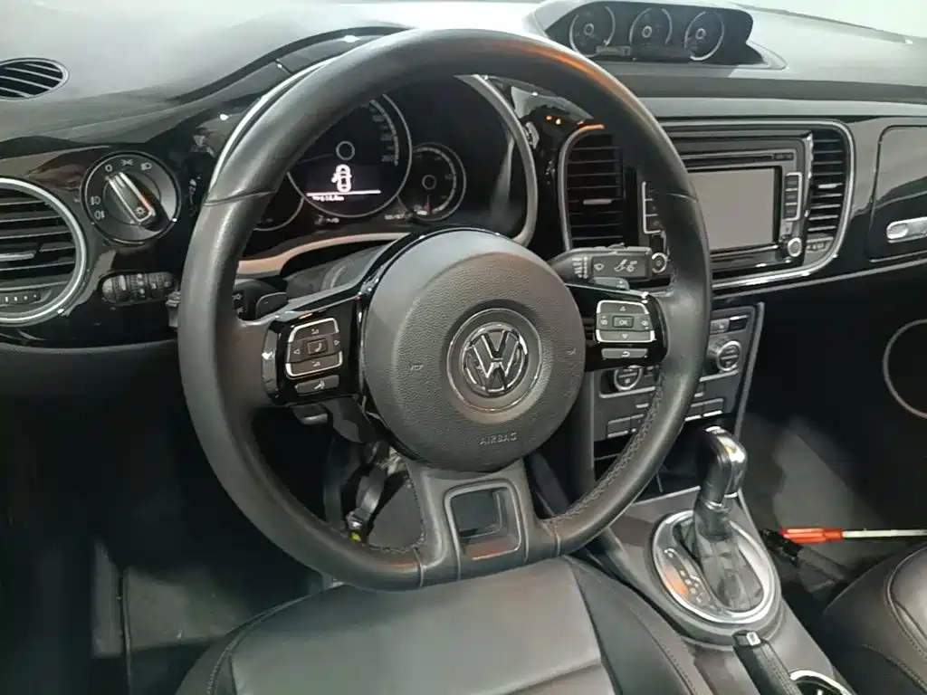 Volkswagen Beetle — миниатюра 11