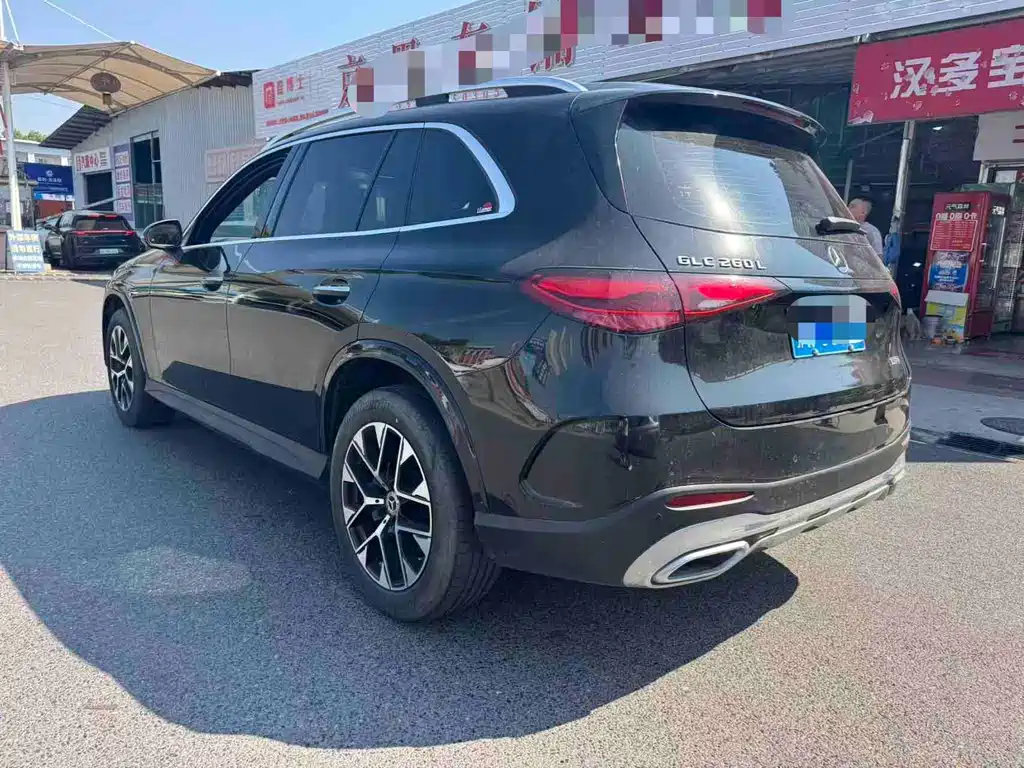 Mercedes-Benz GLC — миниатюра 12