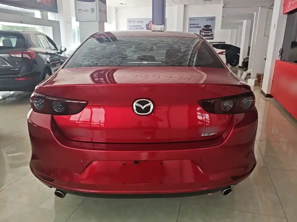 Mazda 3 Axela — миниатюра 6