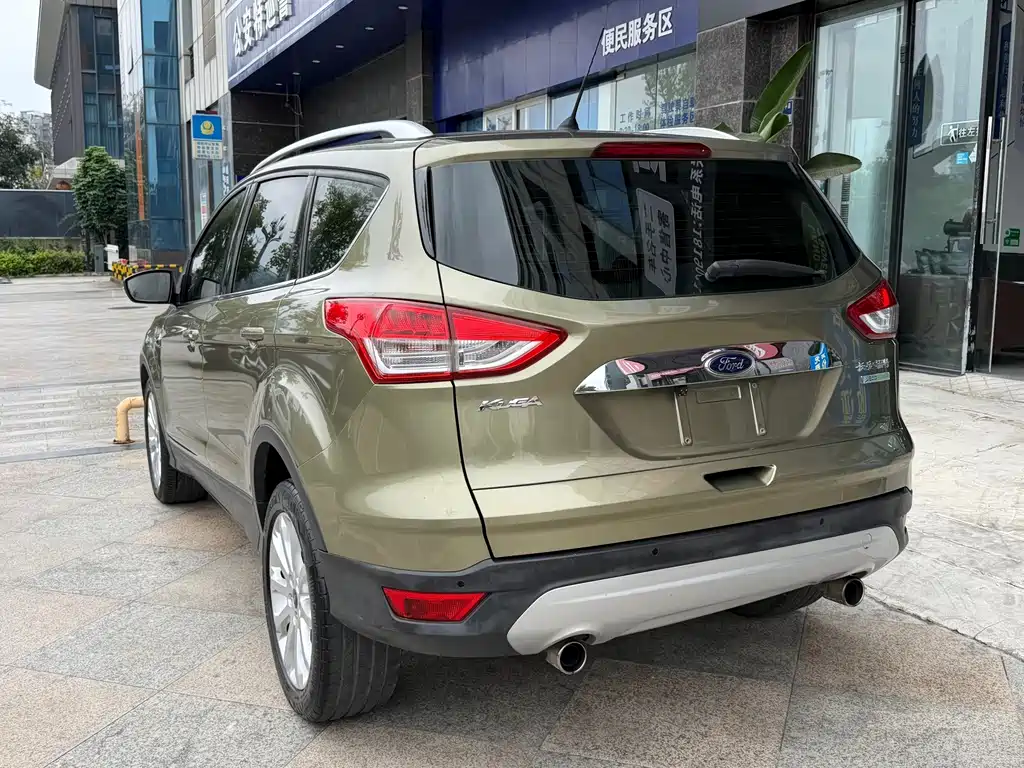 Ford Kuga — миниатюра 5