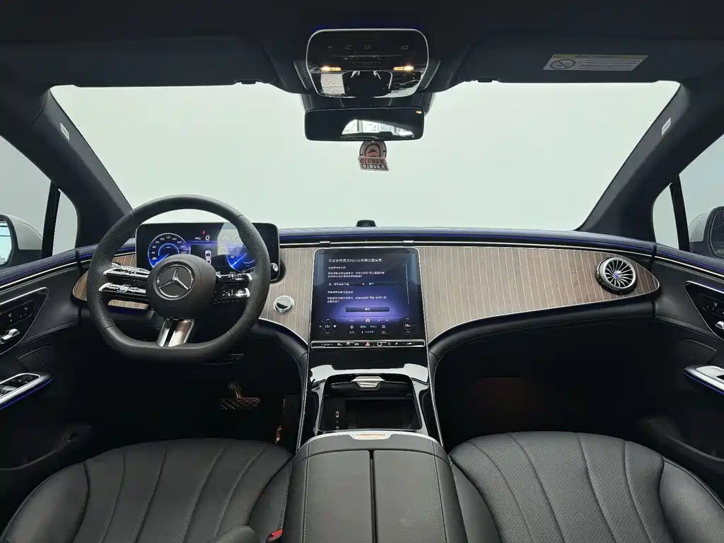 Mercedes-Benz EQE — миниатюра 14