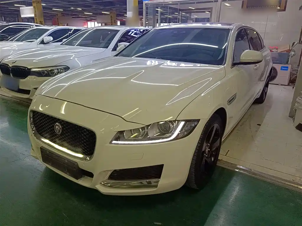 Jaguar XFL 2020 XFL 2.0T P200 Elite