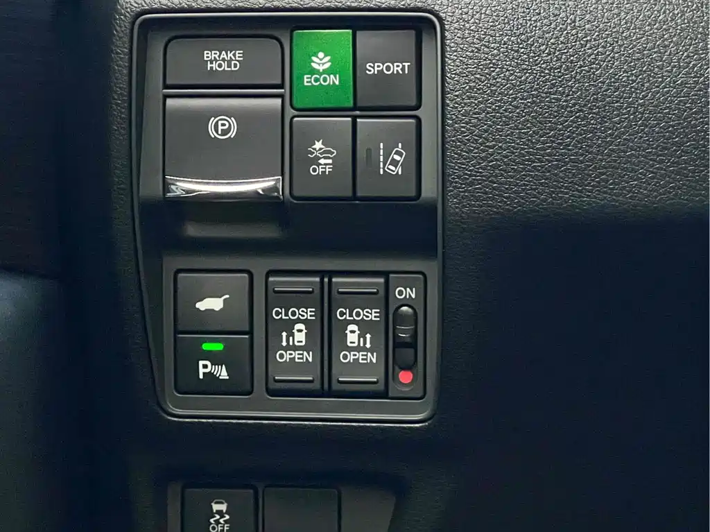 Honda Elysion — миниатюра 15
