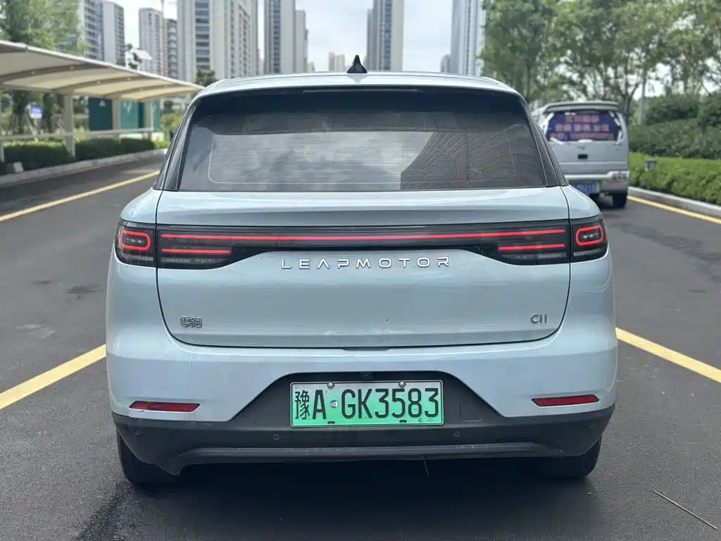 Leapmotor Leapmotor C11 — миниатюра 8