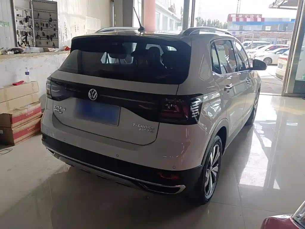 Volkswagen T-Cross — миниатюра 7