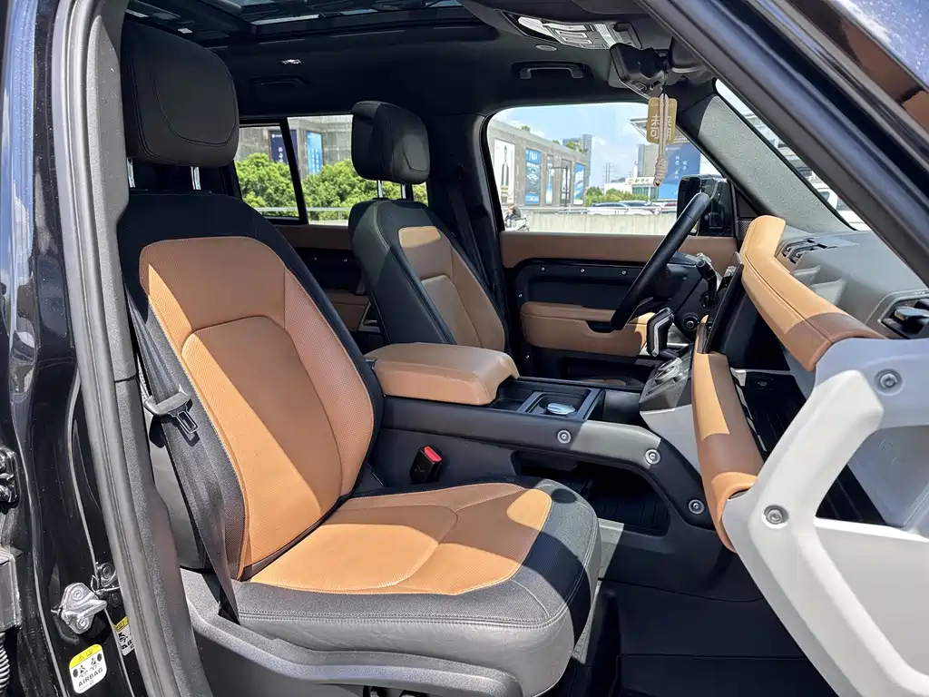 Land Rover Defender — миниатюра 13