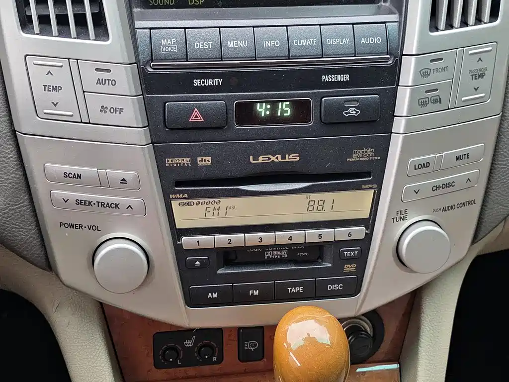 Lexus RX Classic — миниатюра 11