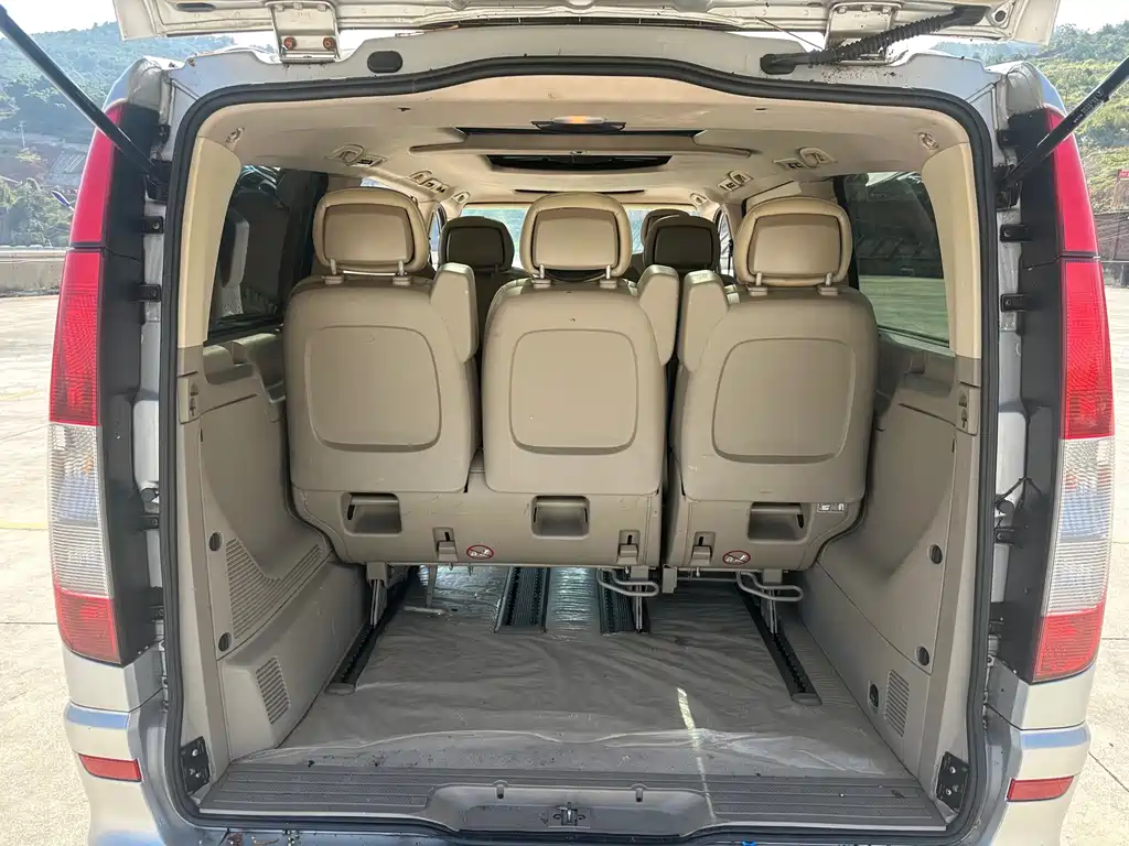 Mercedes-Benz Viano — миниатюра 12