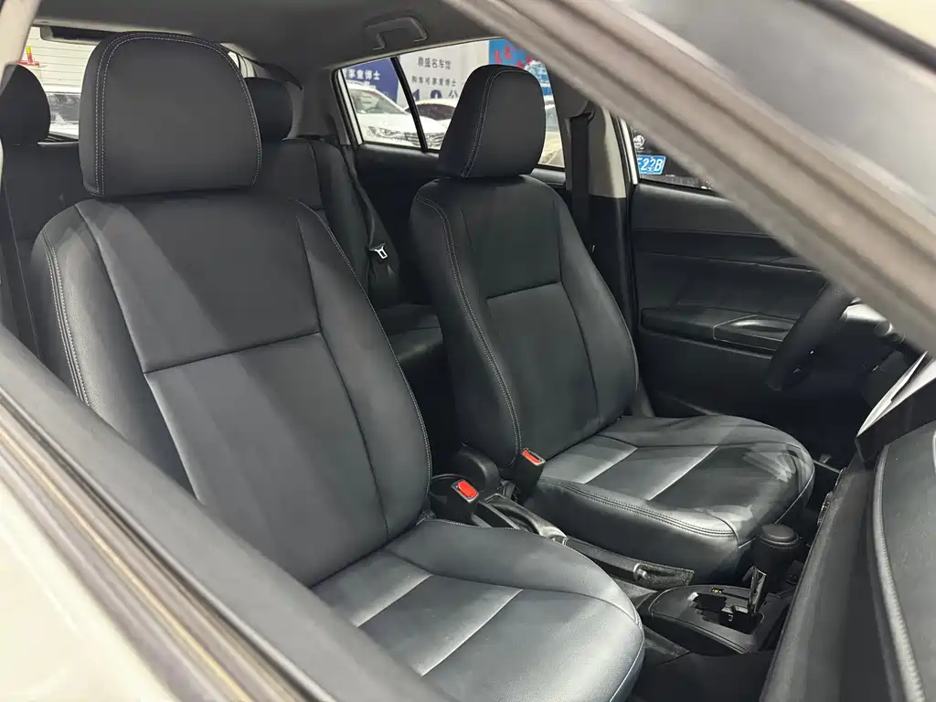 Toyota Vios FS — миниатюра 6