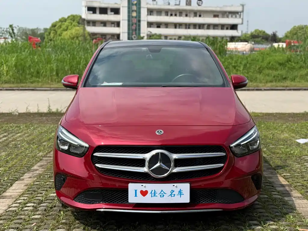 Mercedes-Benz B-Class 2021