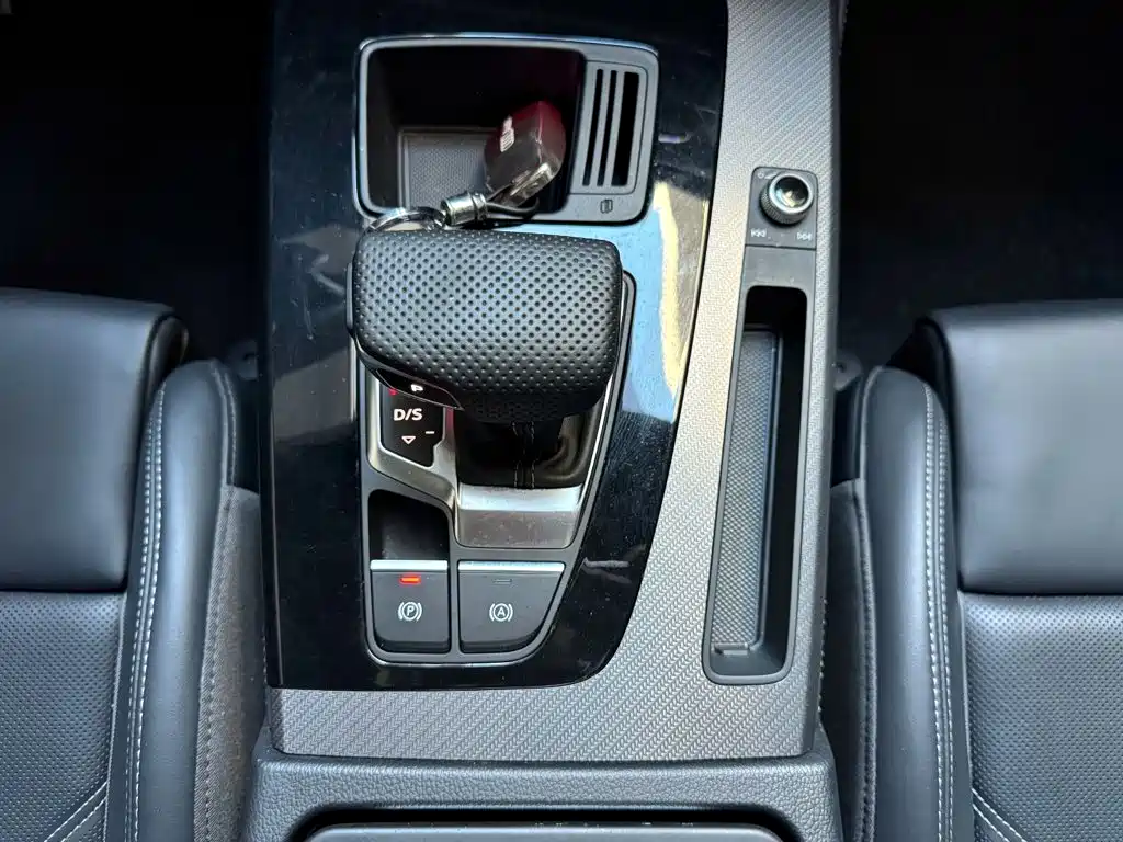 Audi Q5L — миниатюра 15